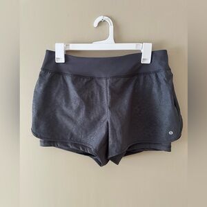 Layer 8 Women's Charcoal Athletic Shorts Pocket Gym Jogging Workout Size M